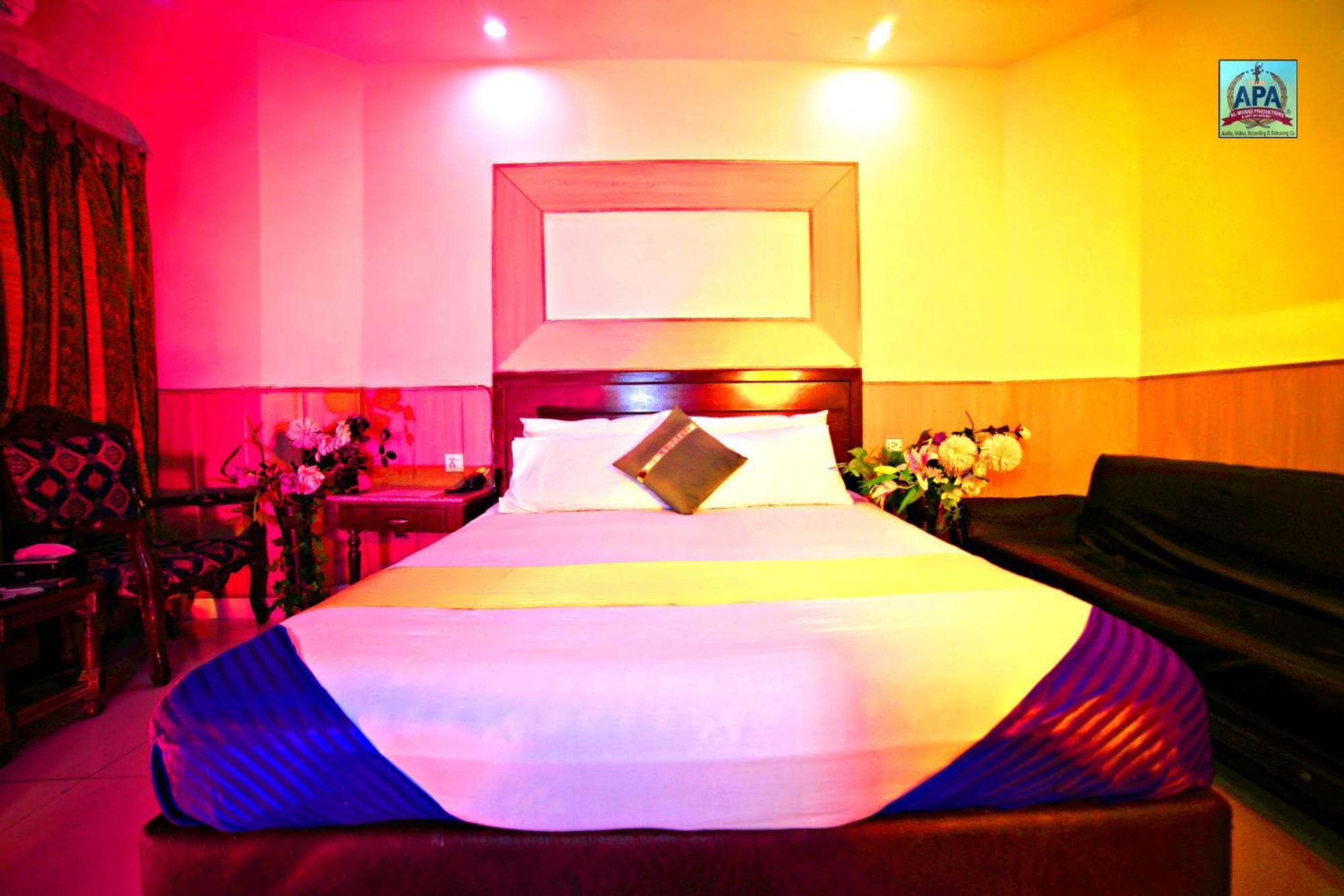 Quick Continental Hotel - Jail Road Lahore Exterior foto